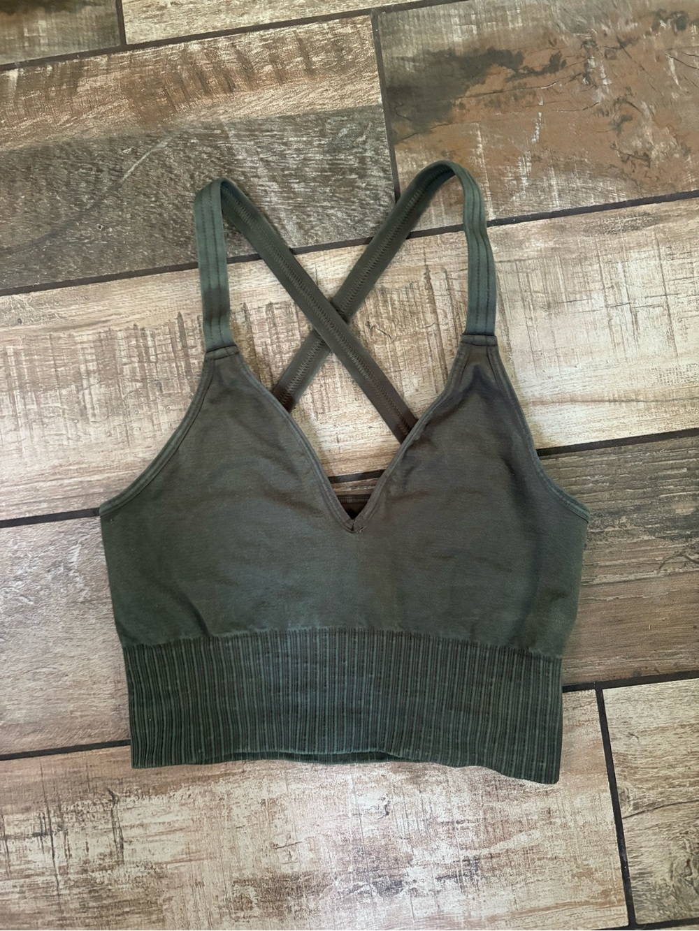 Olive Green Seamless V-Neck Crossback Crop Top